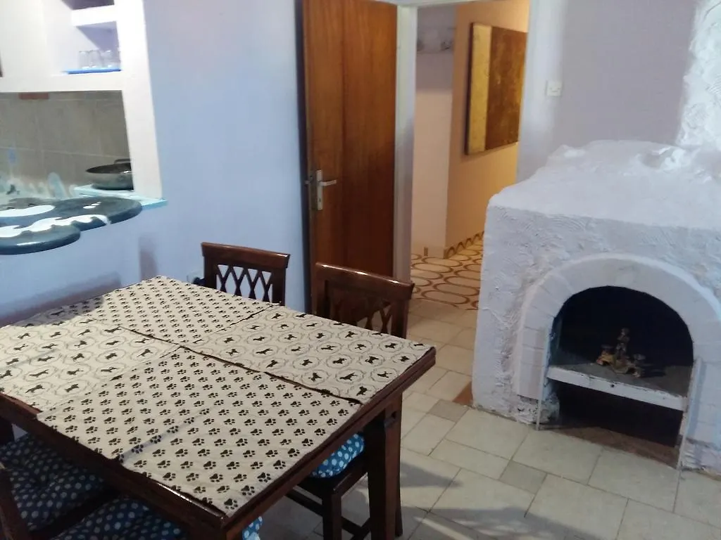 Apartmarin Τρογκίρ Διαμέρισμα
