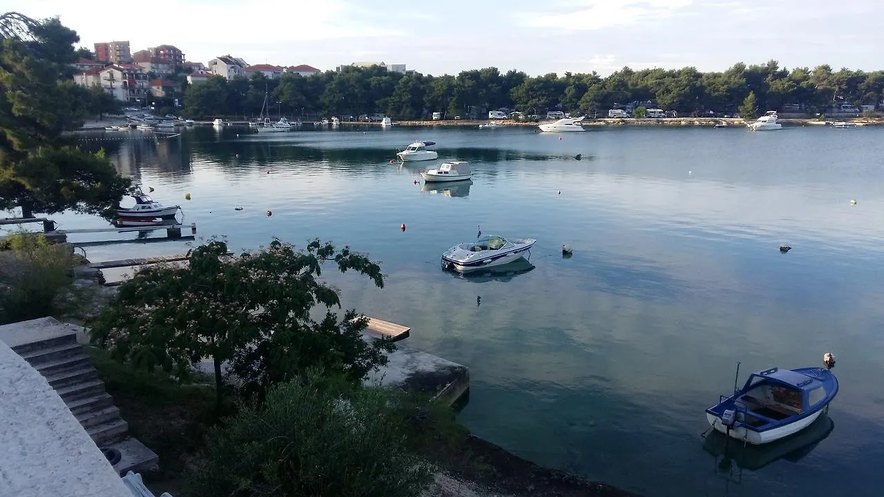 Διαμέρισμα Apartmarin Τρογκίρ