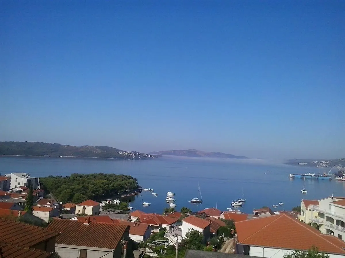 Apartmarin Τρογκίρ Διαμέρισμα